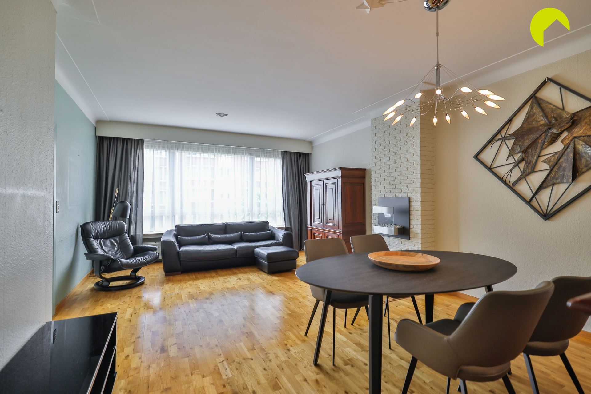 Lichtrijk appartement met 2 slpks + ruime bergin en 2 kelders! - foto 5