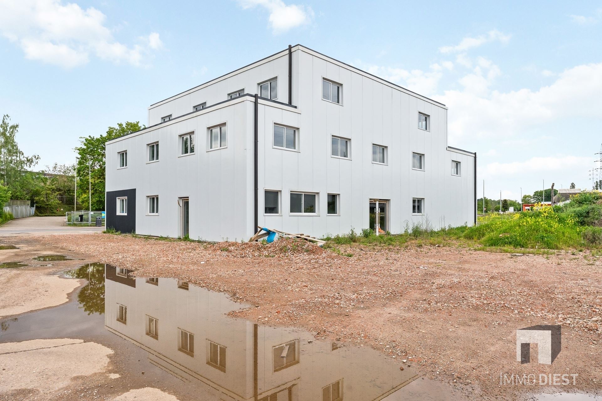 Nieuw bureelgebouw in KMO-zone te Diest - foto 4