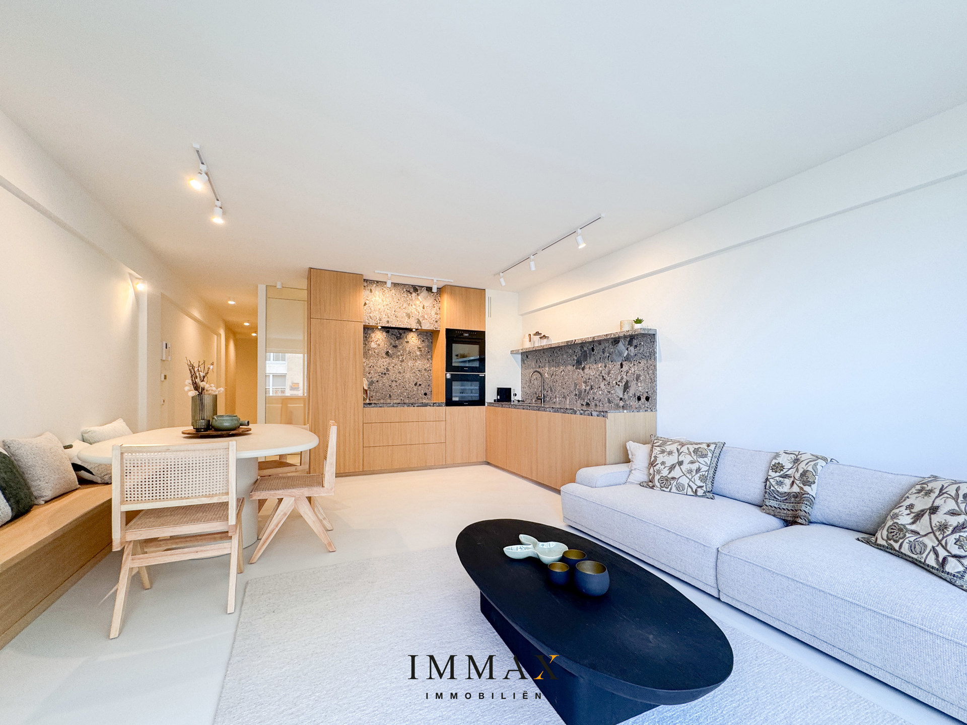 Prachtig 2-SLK appartement aan het Rubensplein met zeezicht - foto 4