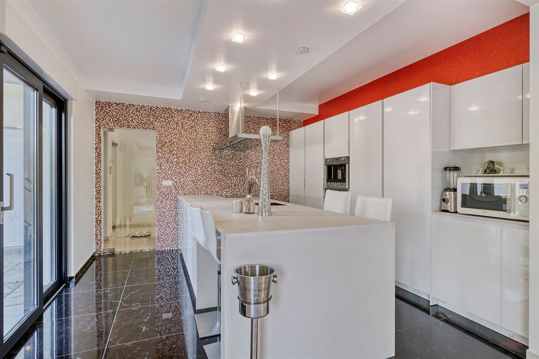 Ruime, instapklare villa met zwembad te Dilbeek - foto 3