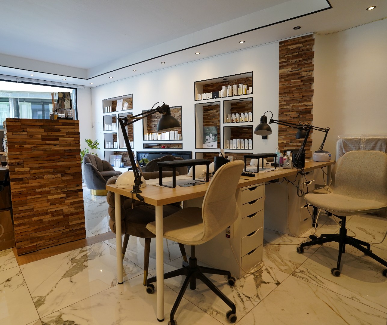 Commercial à louer à Anvers - photo 5