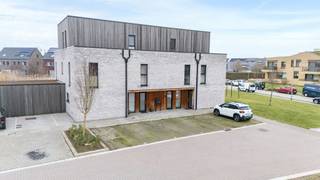 Te koop instapklare nieuwbouwwoning (aankoop met registratierecht = mogelijkheid voor 2%).Droom je van een moderne woning op een toplocatie? Dan is...