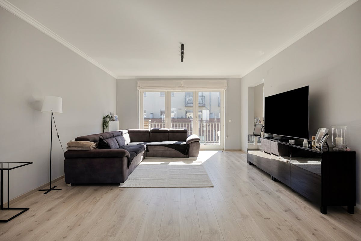 Duplex woning van 162m² in het centrum van Strombeek-Bever - foto 5