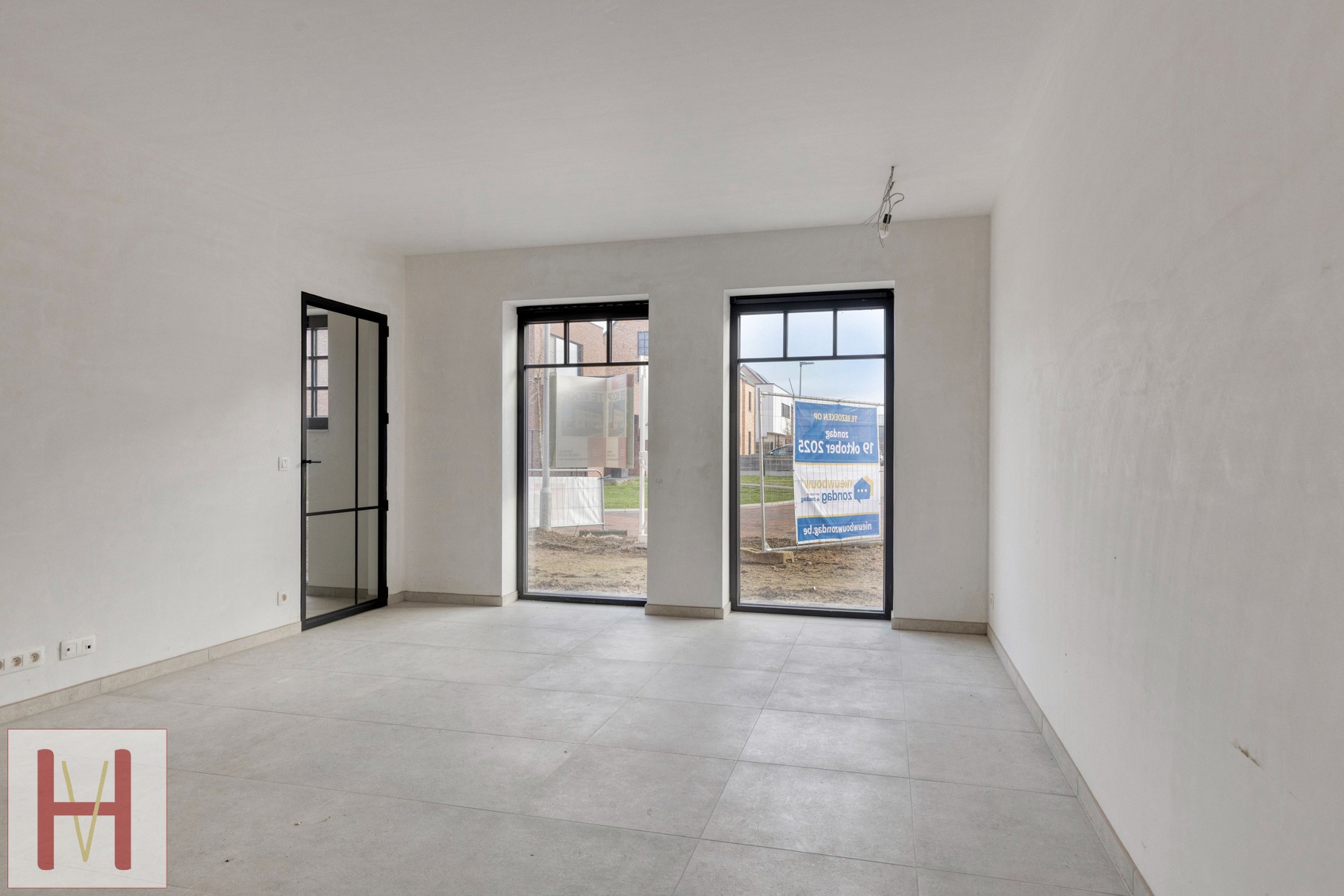 Nieuwbouwwoning in pastoriestijl vlakbij het centrum  - foto 4