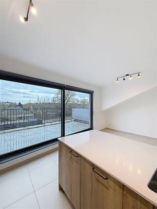 This modern and energy efficient 2022 BEN apartment (E-level 17) offers a combination of contemporary living comfort, low consumption costs and...