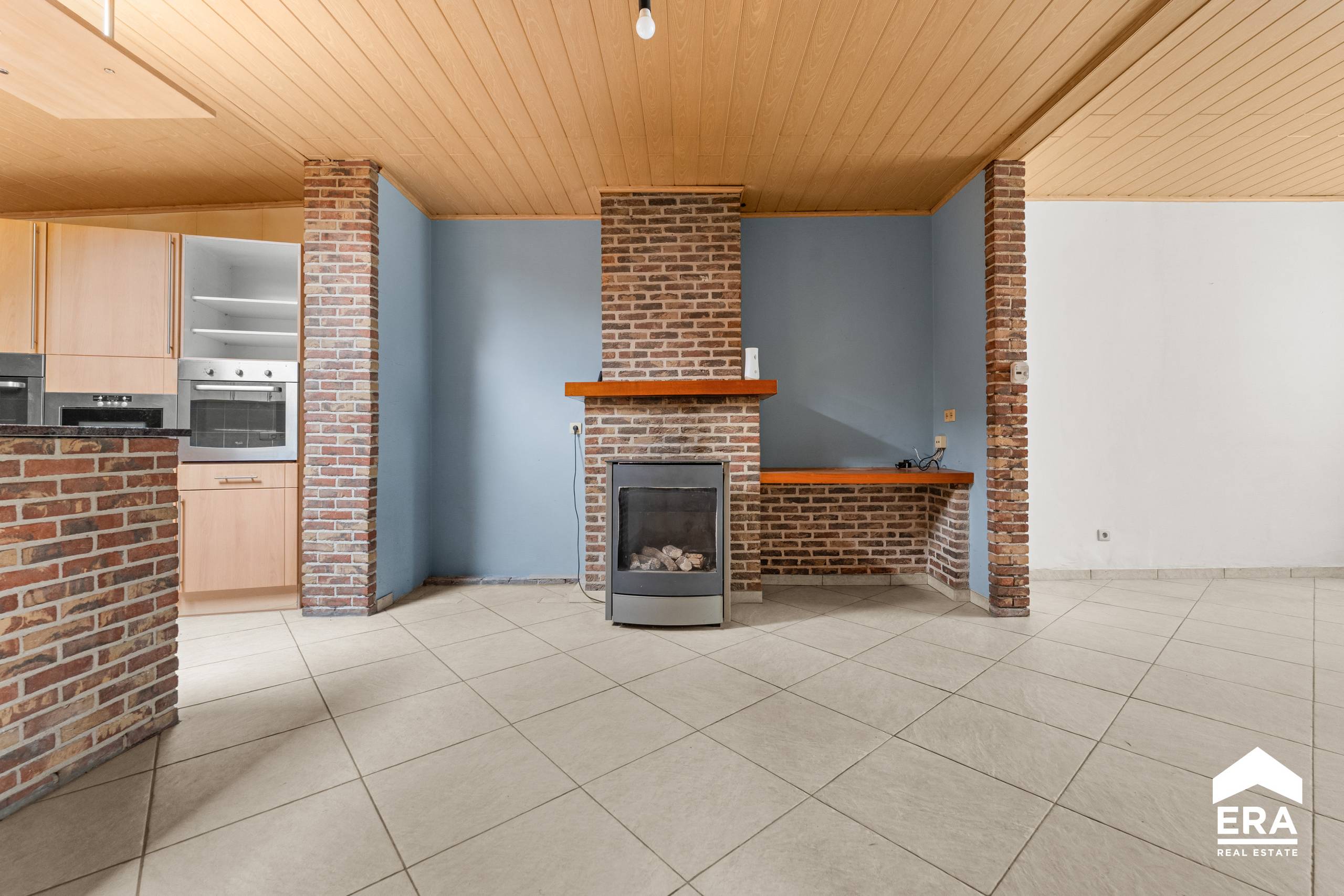 TE KOOP | Charmante woning met tuin in Wijtschate! 🏡🌳 - foto 5