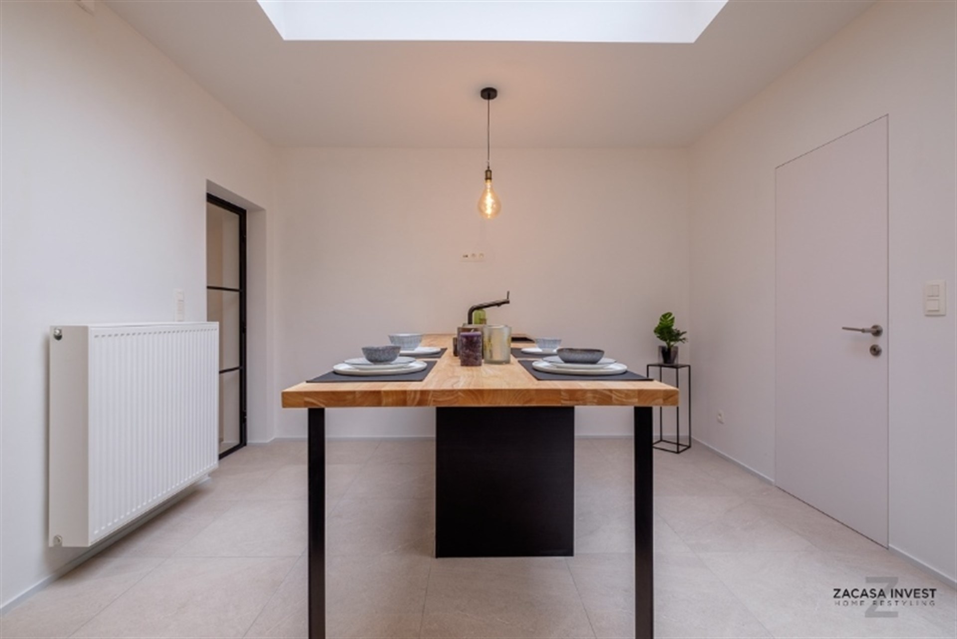 Met zorg gerenoveerde woning gelegen aan stadspark van Aalst - foto 5