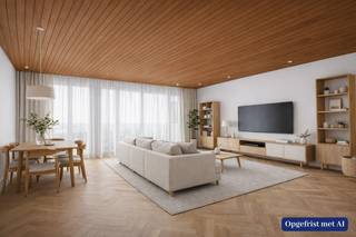 Bent u op zoek naar een ruim (100m²) appartement met twee slaapkamers, terras en garagebox? En dit op de twaalfde verdieping met een prachtig zicht? Dan stellen wij graag volgend appartement aan u voor!<br /><br />Indeling: <br />U komt binnen in de ruime woonkamer (47,5m²) waar er aan de linkerzijde een ingebouwde vestiaire is. Naast de woonkamer bevindt zicht de keuken (9,5m²) met kookplaat, dampkap, spoelbak, oven en aansluitingen voor een vaatwasser en wasmachine. Over de keuken bevindt zich de badkamer (4m²) met vernieuwde inloopdouche en dubbele lavabo. Er is een apart gastentoilet. Verder zijn er twee slaapkamers (13m² &amp; 10m²) en is er vooraan een terras (14m²) over de gehele lengte van het appartement.<br /><br />Afgesloten garagebox in een ondergronds complex mee aan te kopen aan € 30.000 (exclusief van de vraagprijs).<br /><br />Ligging:<br />Uiterst centrale ligging op enkele meters van verbindingswegen, openbaar vervoer, winkels, Rivierenhofpark, ...<br /><br />Pluspunten:<br />- Centrale ligging maar toch in het groen nabij Rivierenhof!<br />- Ruim terras<br />- Garagebox <br />- Gunstig EPC-label (B)<br />Voor meer informatie of een bezichtiging kan u One vastgoed steeds bereiken op volgend nummer 03 360 85 30.