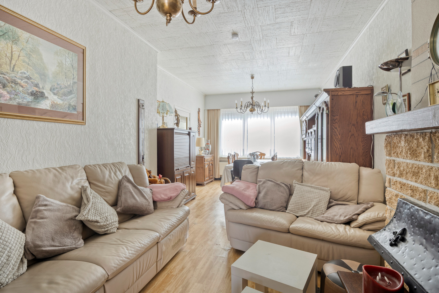 Charmante woning met gezellige leefruimte en terras - photo 2