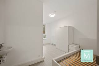 STUDENTS ONLY! Gemeubelde studentenkamer in hartje Mechelen - EERSTE BEWONING NA RENOVATIEOp zoek naar een leuke studentenkamer vlakbij het centraal...