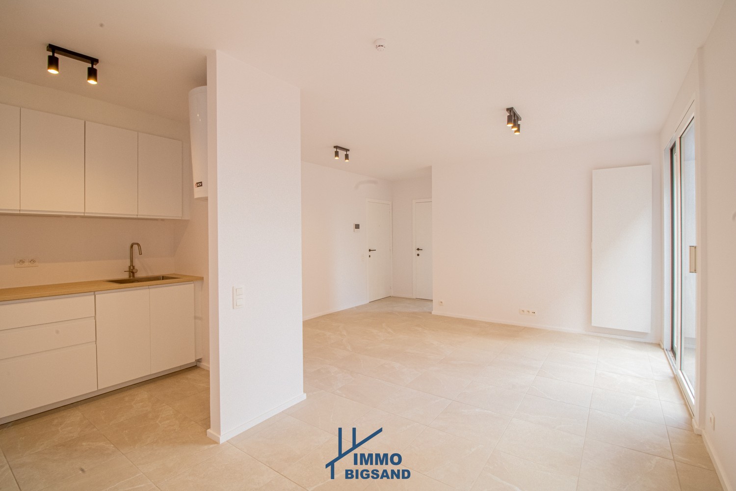 Recent gerenoveerd appartement te huur met garage - foto 1