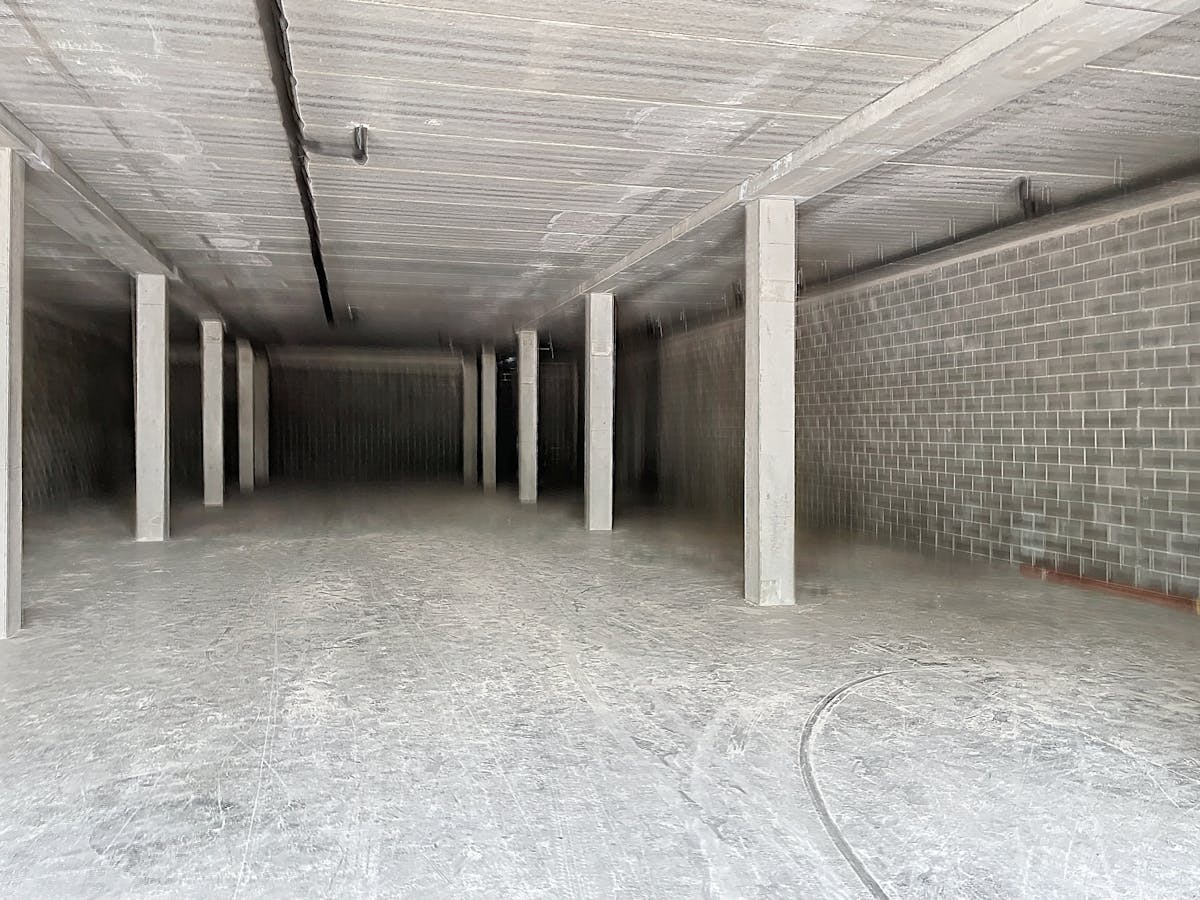 Nieuwbouw handelsruimte te huur (533 m²) te Veurne - foto 3