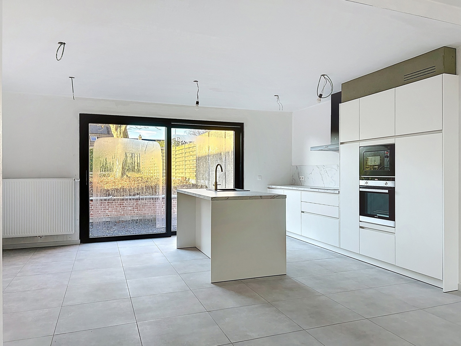 Prachtige woning met 3 slaapkamers, garage en zuidtuin - foto 5