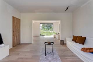 Ontdek deze prachtige villa in Oudenaarde op donderdag 21/5 tussen 17.00 en 19.00 uur, enkel op afspraak. Tegen zaterdag 23/05, uiterlijk 12u kan...