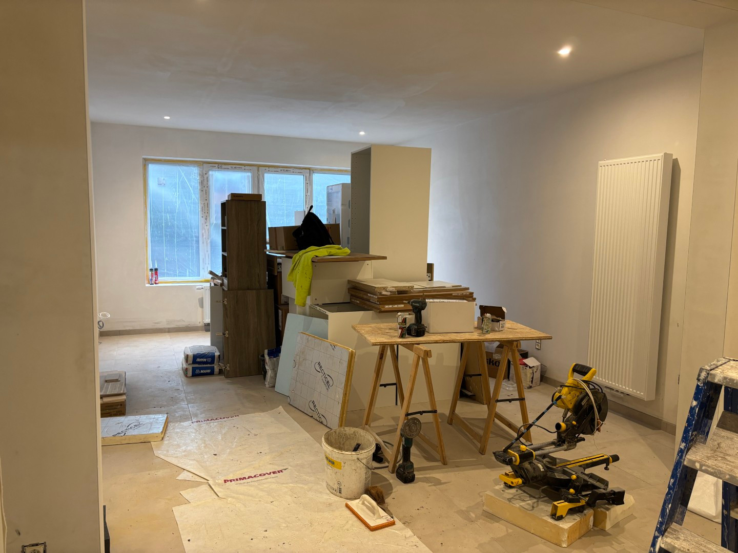 Ruim appartement met tuintje - foto 2