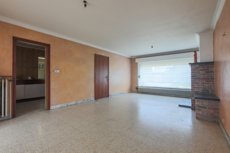 House for sale in Zwevegem with 4 bedrooms - photo 2