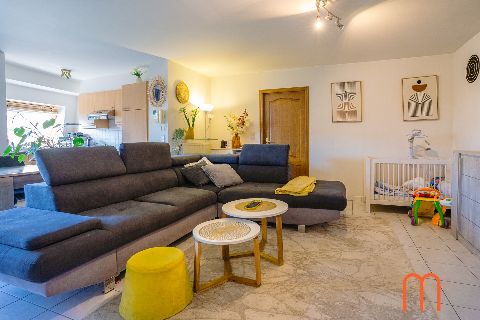 Instapklaar appartement met uniek uitzicht op de Sint-Petrus-en-Pauluskerk te koop – centrum Oostende - foto 2