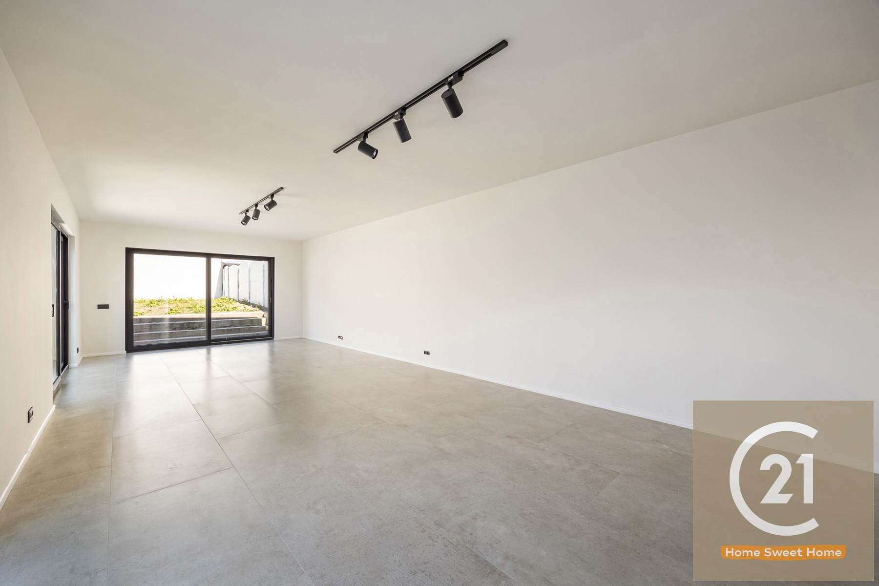 Uitzonderlijke gerenoveerde woning 200m² met tuin garage - foto 4