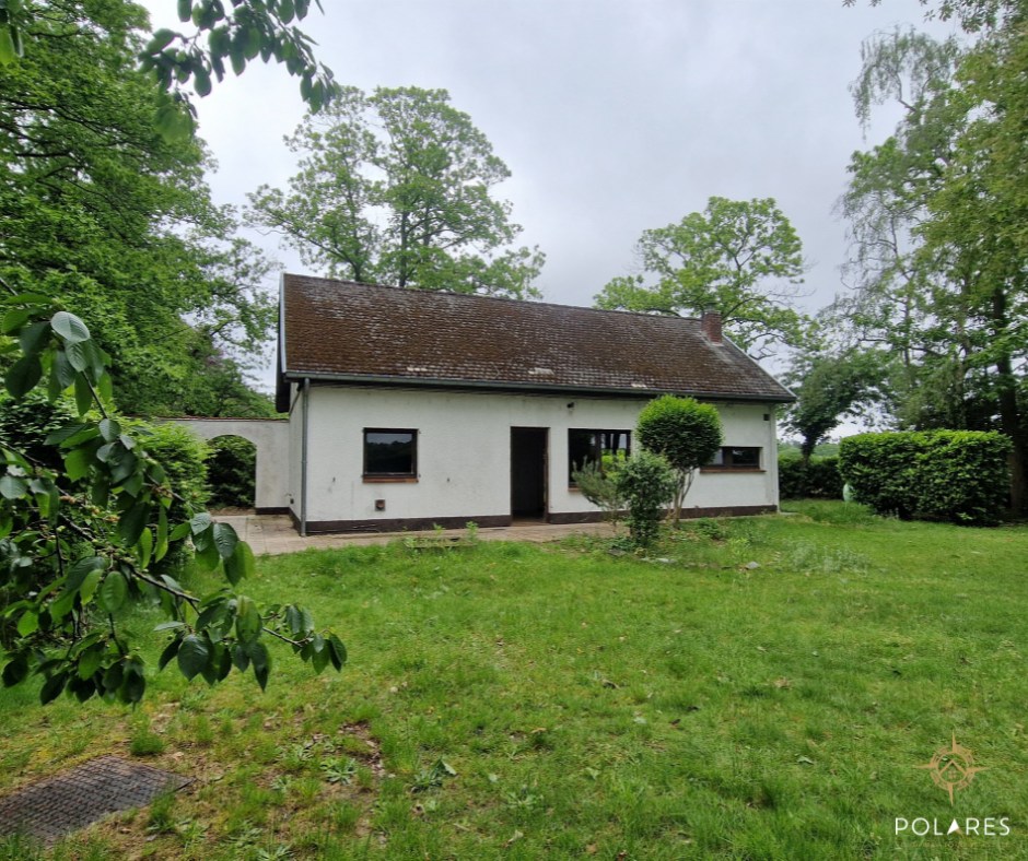 Charming detached house in the middle of greenery - unique location on 27a 64ca - photo 2