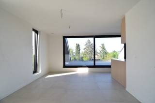 Nieuwbouw BEN-APPARTEMENT (113,40 m²), met 2 slaapkamers en groot dakterras in een KLEINSCHALIGE Residentie “EBENORA 6” met slechts 7...