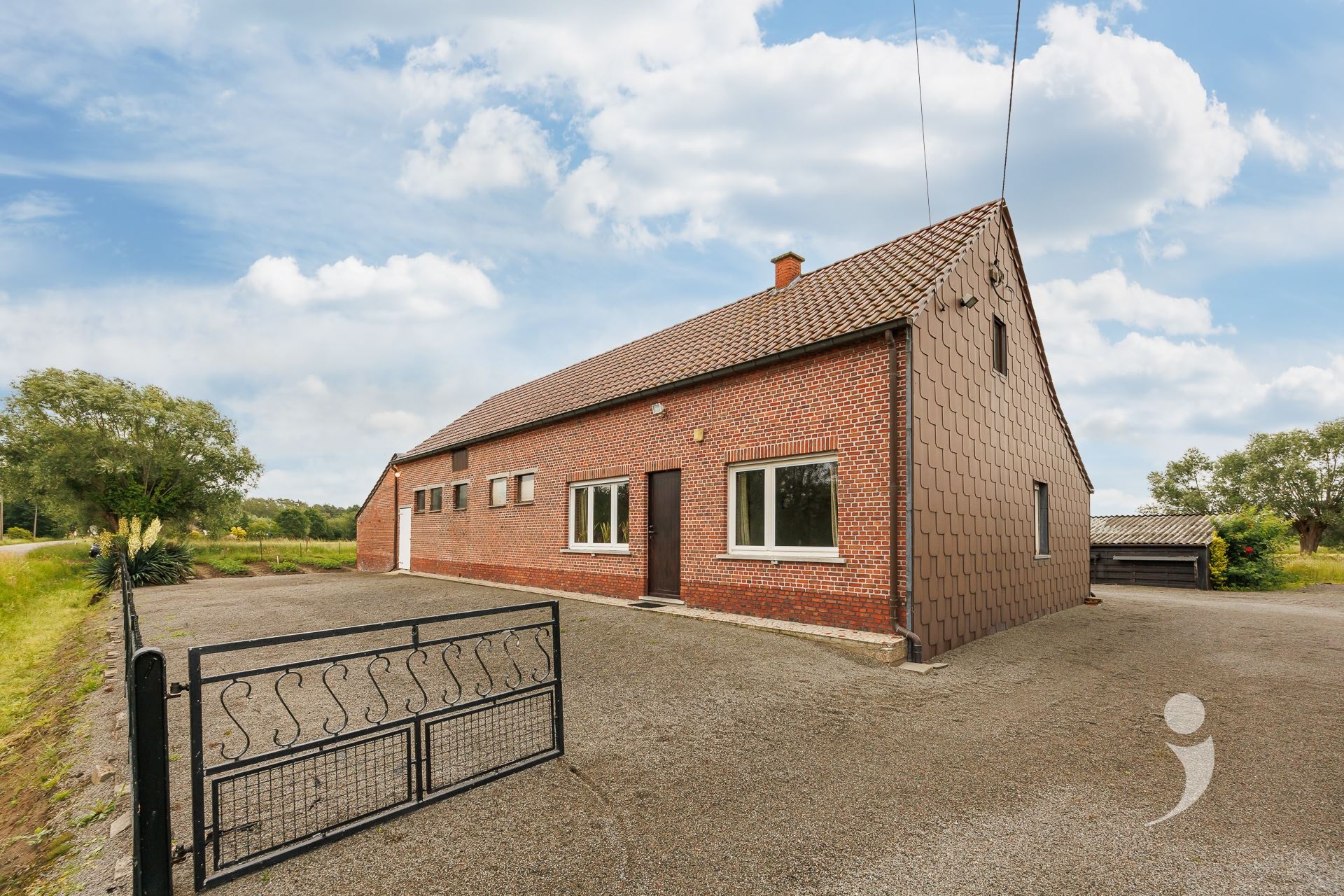 Unieke te renoveren hoeve op perceel van 68a - foto 5