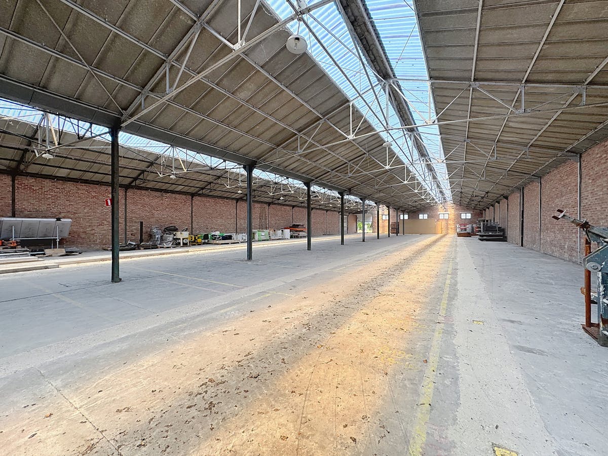 À louer : Entrepôt spacieux (1 390 m²) à Nieuport - photo 2