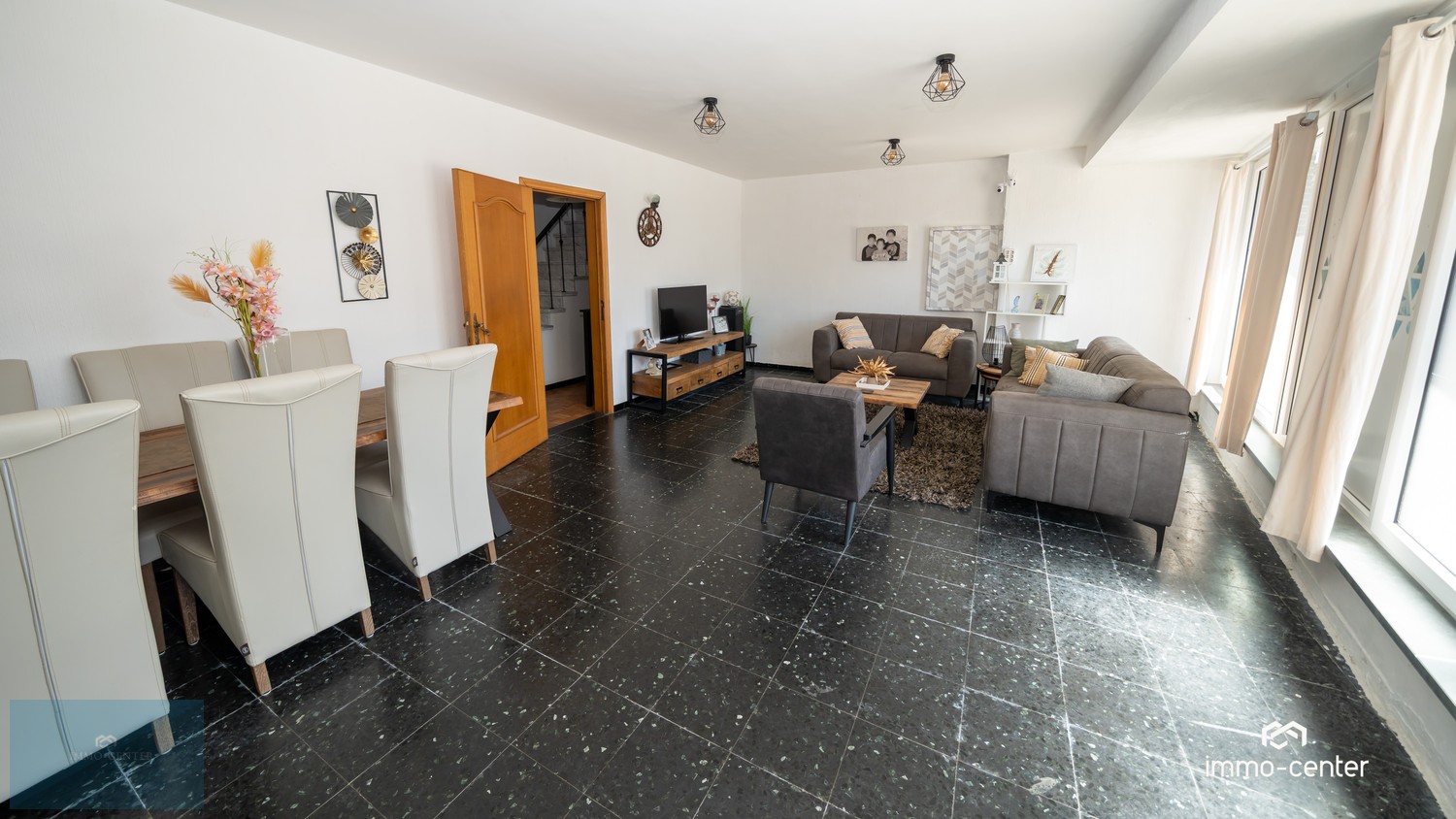 House for sale in As - photo 3
