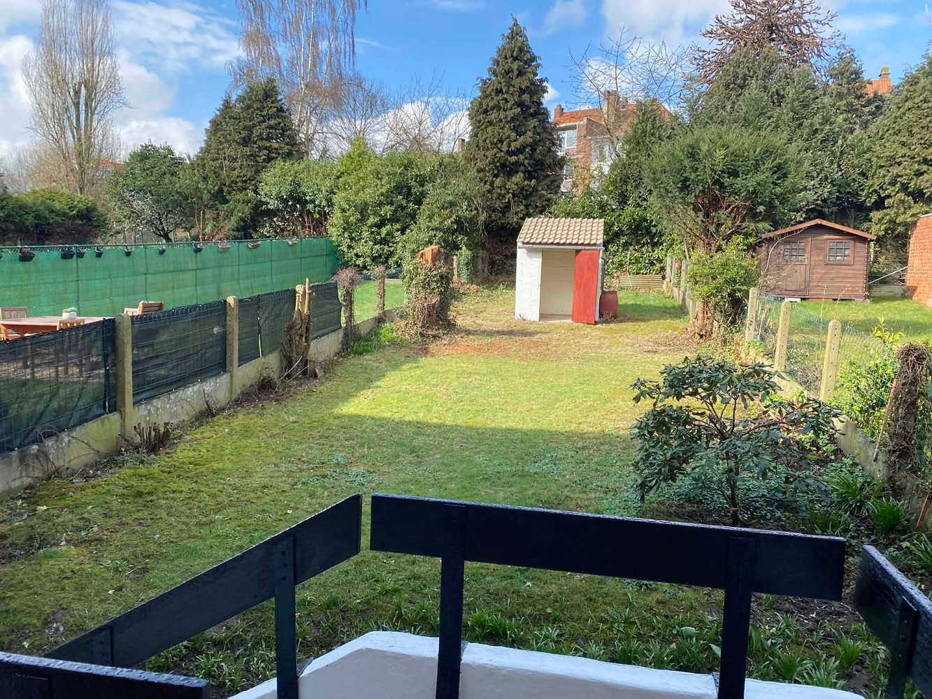 Te huur: Ruim 2-slaapkamerappartement met grote tuin in Drogenbos - foto 5