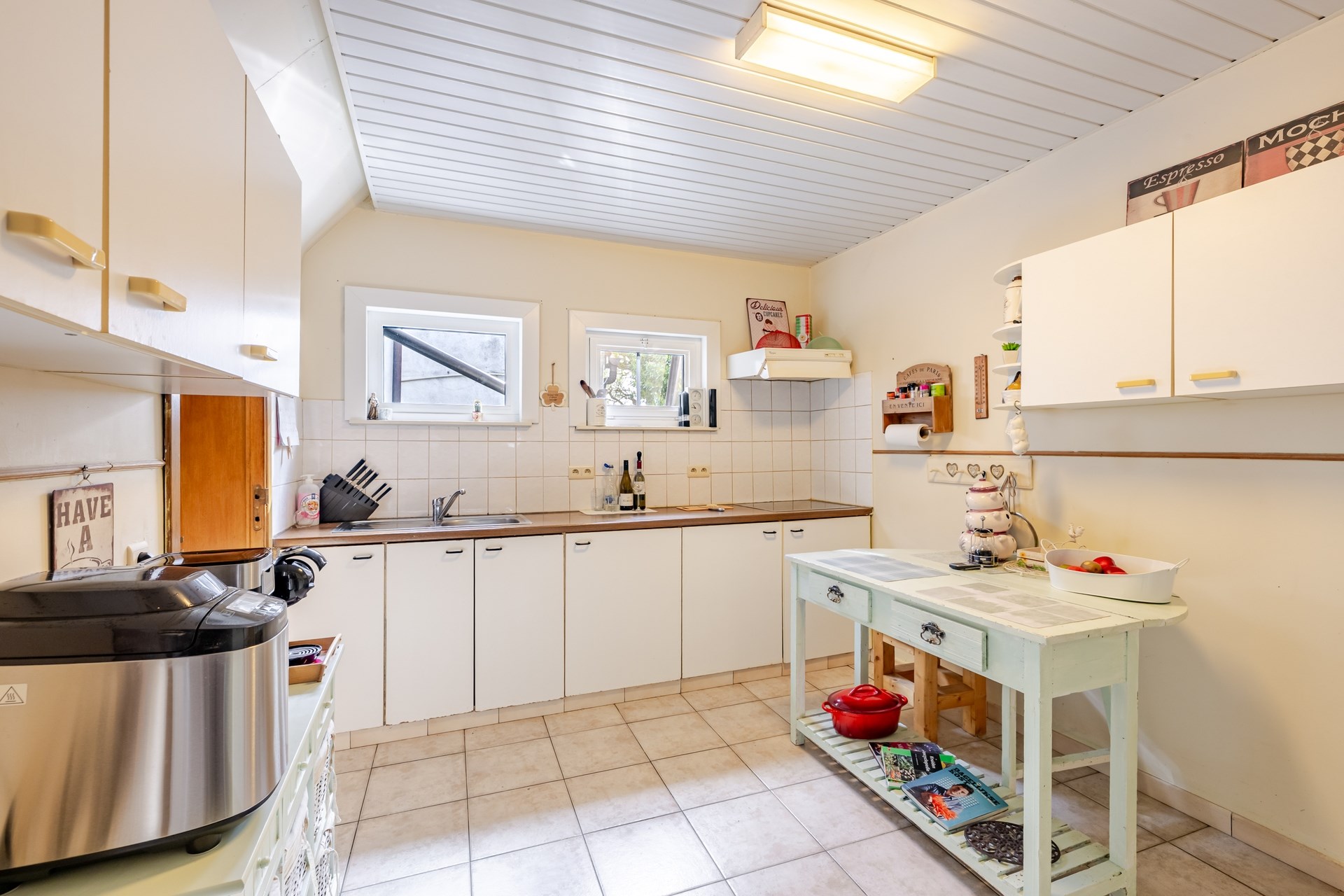 Charmante woning met grote tuin! - foto 3