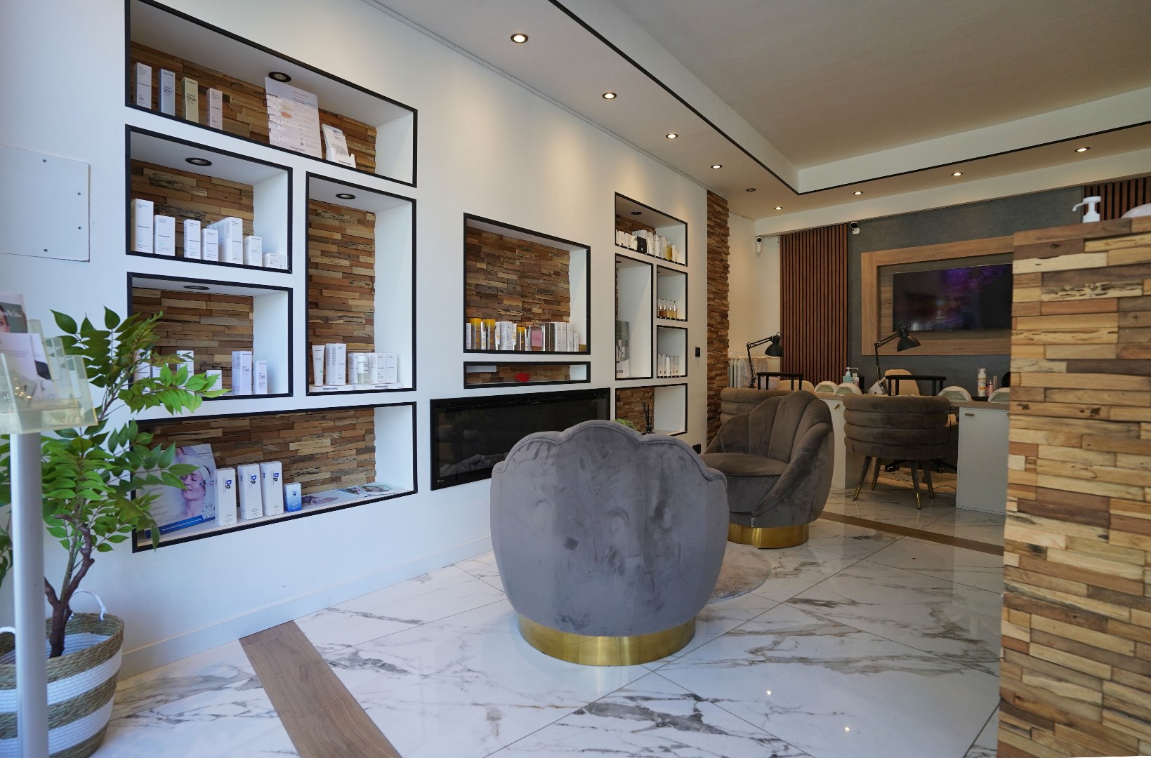 Commercial à louer à Anvers - photo 3