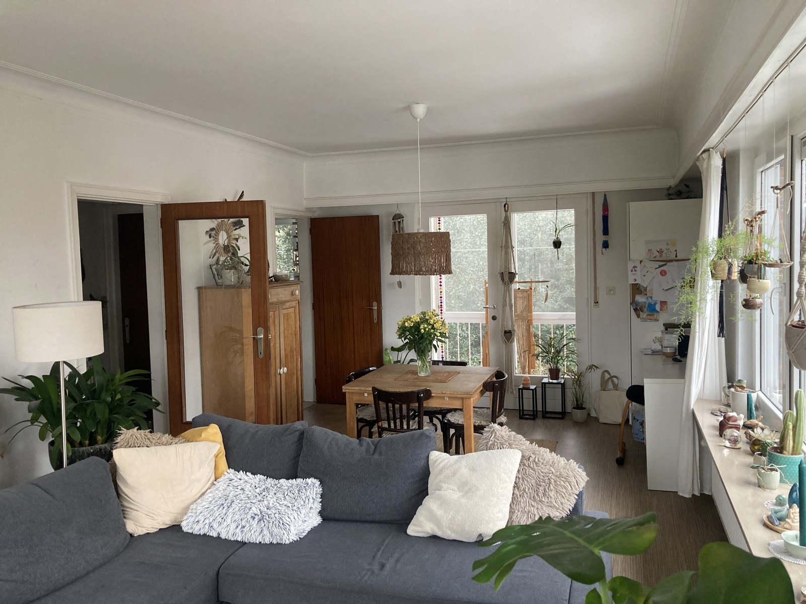 Appartement met 2 slaapkamers, fietsberging en oprit - foto 2