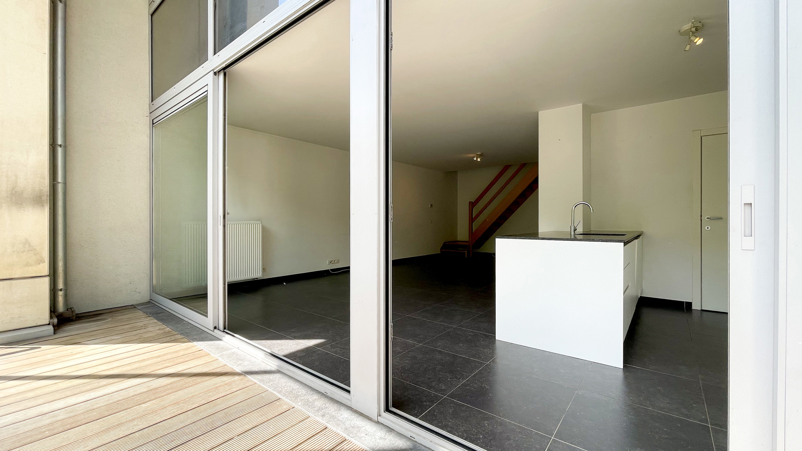 Apartment for rent in Antwerp with 2 bedrooms - photo 4