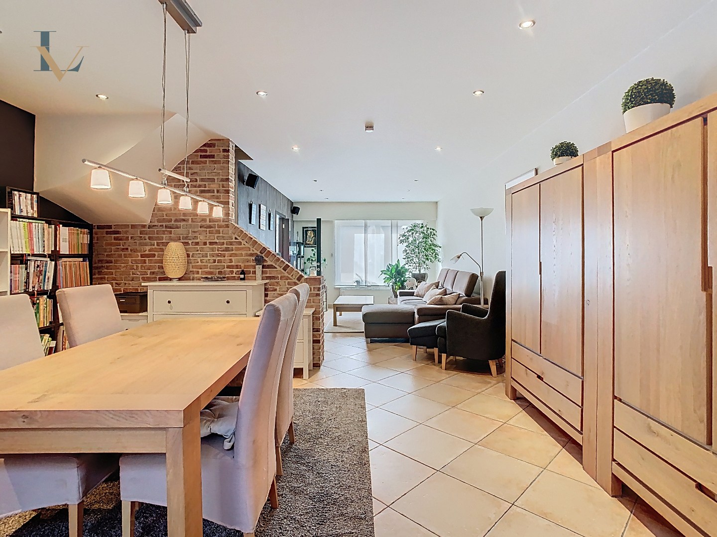 Instapklare rijwoning met tuin en garage nabij Park Vrieselhof – rustige ligging in Oelegem - foto 4