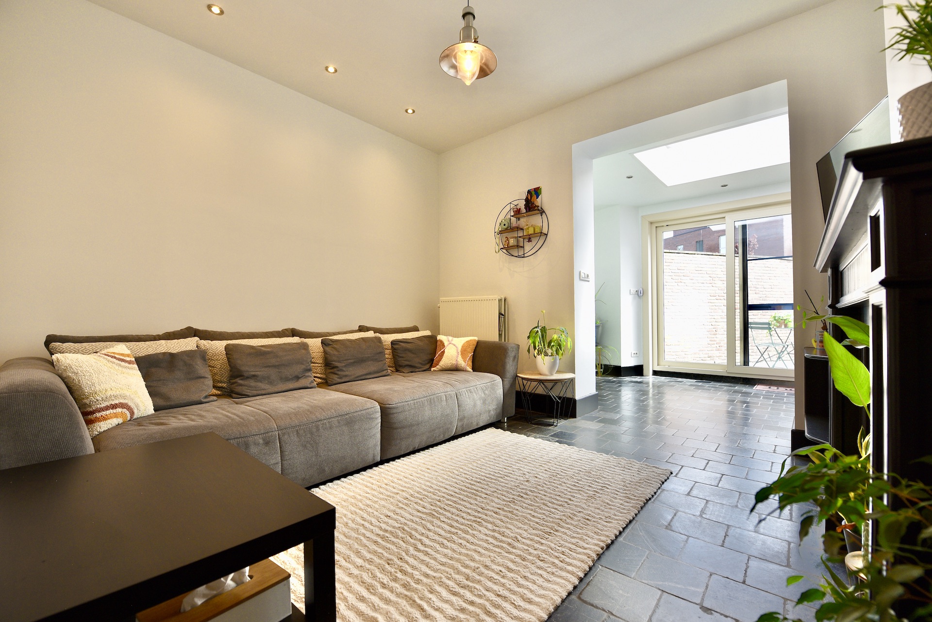 Gerenoveerde woning met 3 slpk en stadstuin voor 290.000 EUR - foto 3