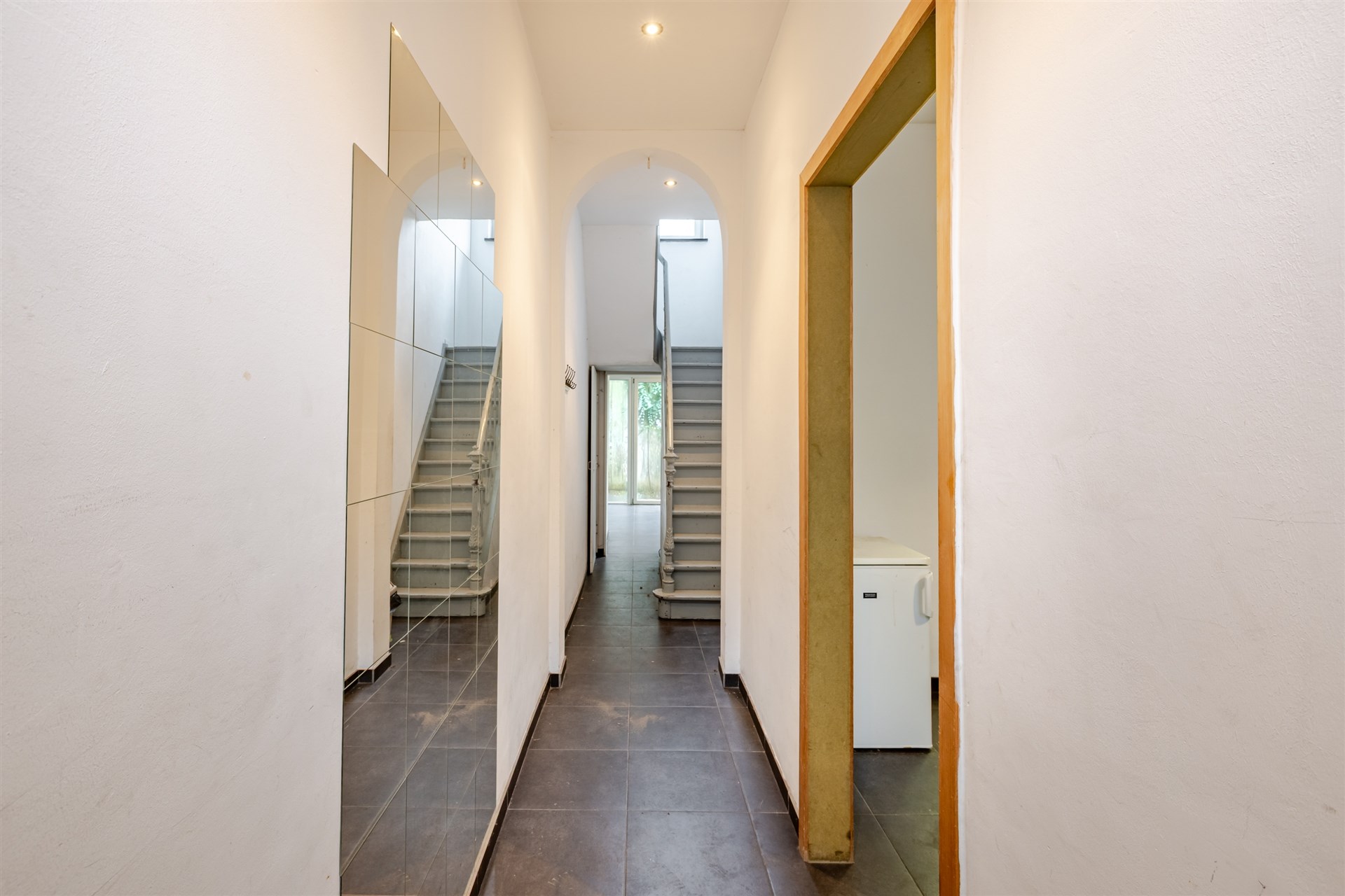 Stadswoning met 2 slaapkamers en 2 badkamers - foto 2