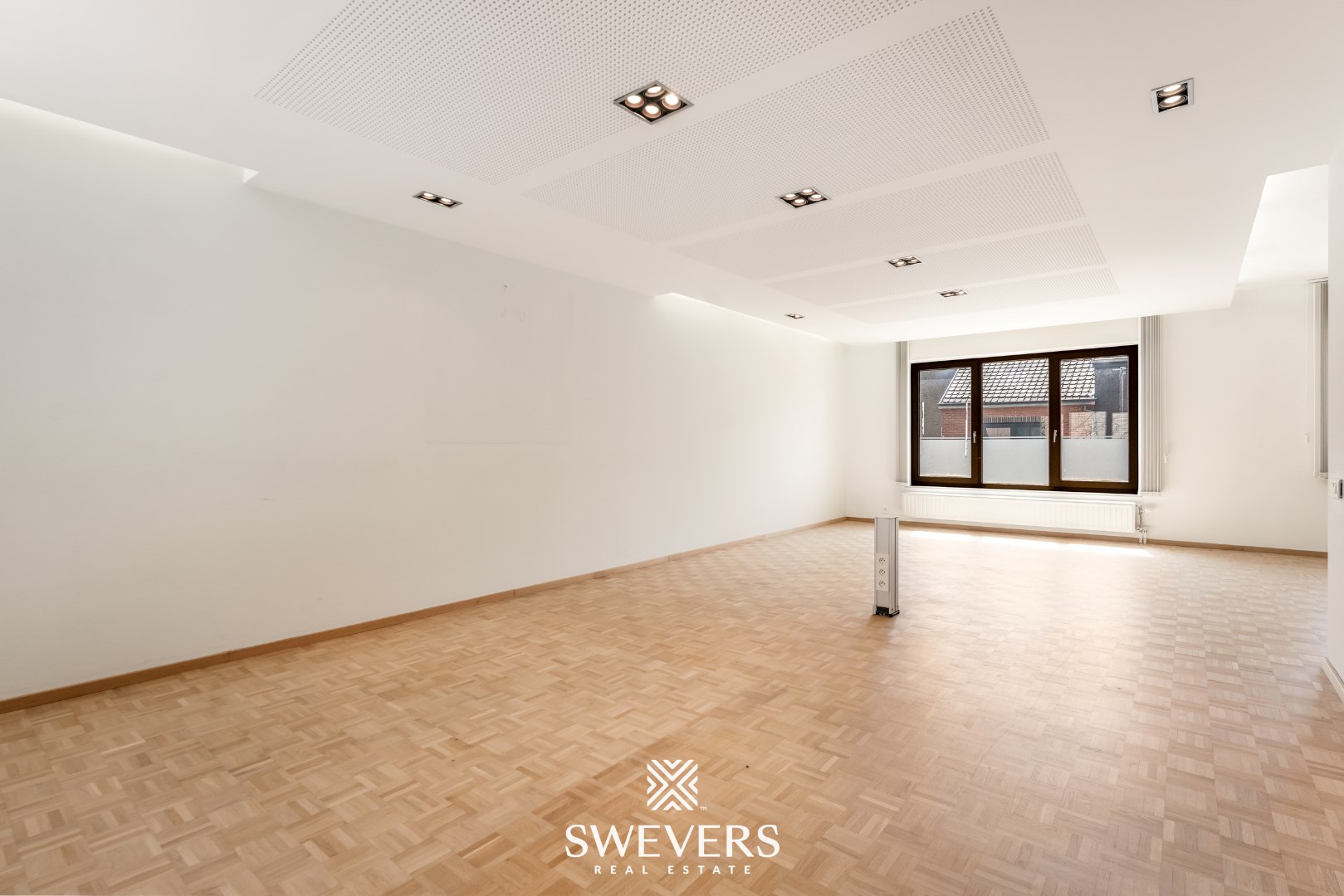 Veelzijdig handelspand op toplocatie in het centrum van Beringen - foto 5