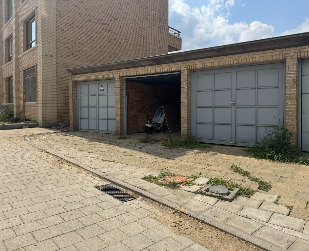 Garagebox met kantelpoort te Deurne! - foto 4