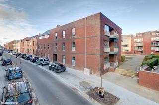 INSTAPKLAAR EN ENERGIEZUINIG APPARTEMENT MET PARKEERPLAATS AAN DE RAND VAN CENTRUM TONGEREN*** Bekijkt U deze woning via een aanverwante website?...