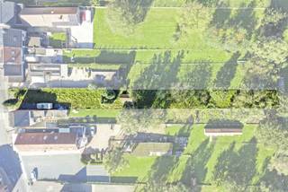 Wens je ook te bouwen op een aangename ligging met groen langs de achterzijde?We bieden u graag deze bouwgrond aan in Teralfene die de mogelijkheid...