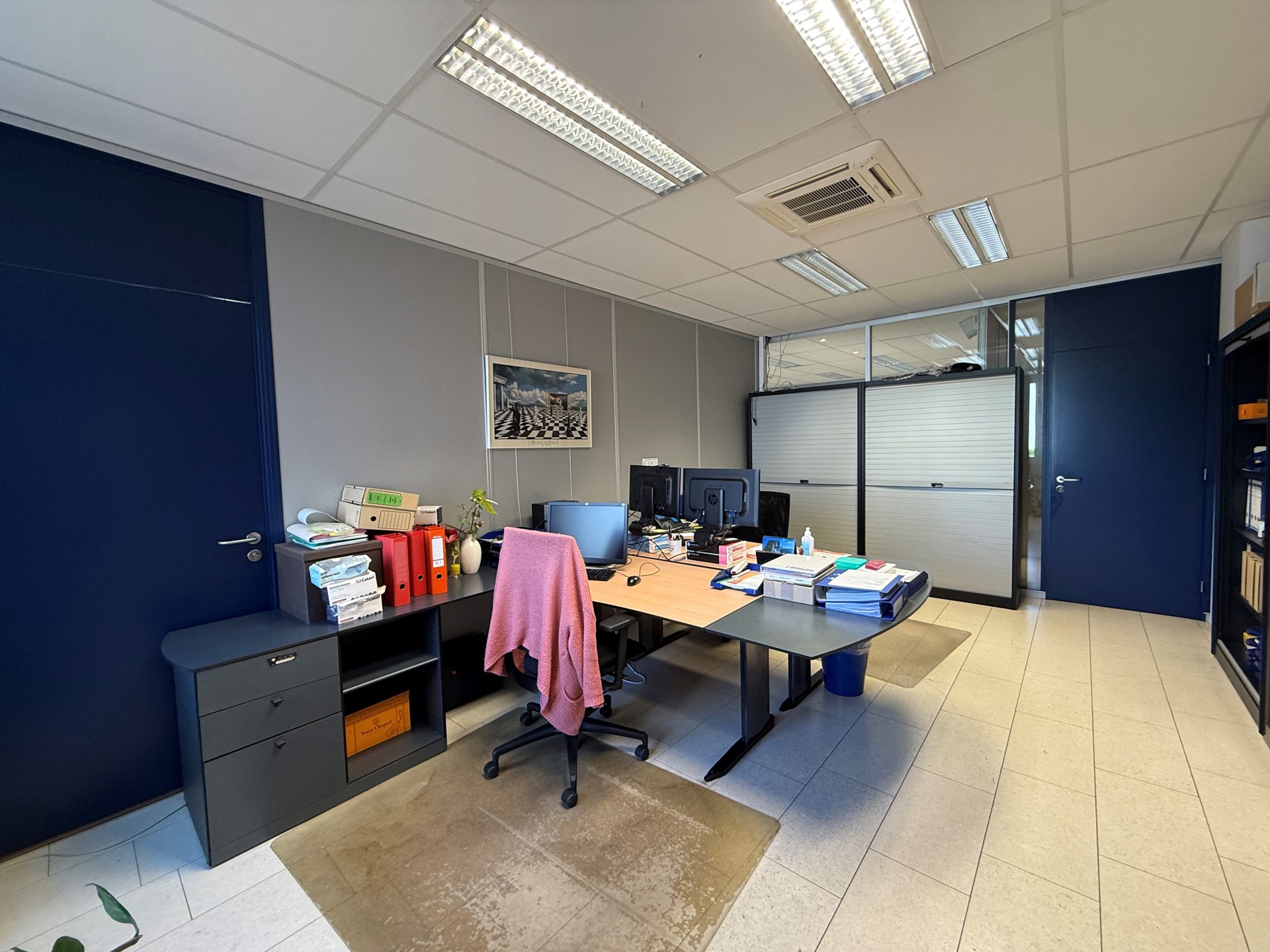 Polyvalente industrie unit met winkel, kantoren en magazijn - foto 5