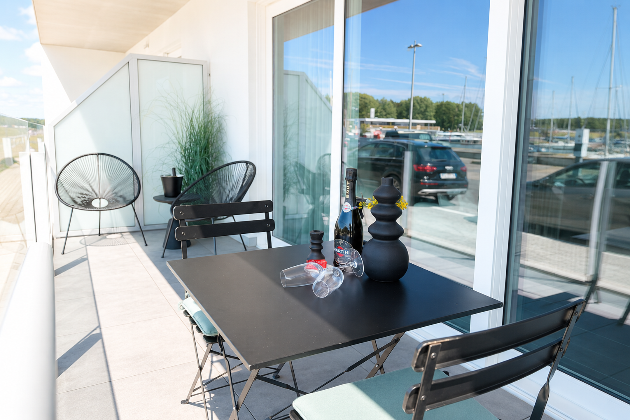 Bemeubeld appartement aan jachthaven met terrassen en garage - foto 4