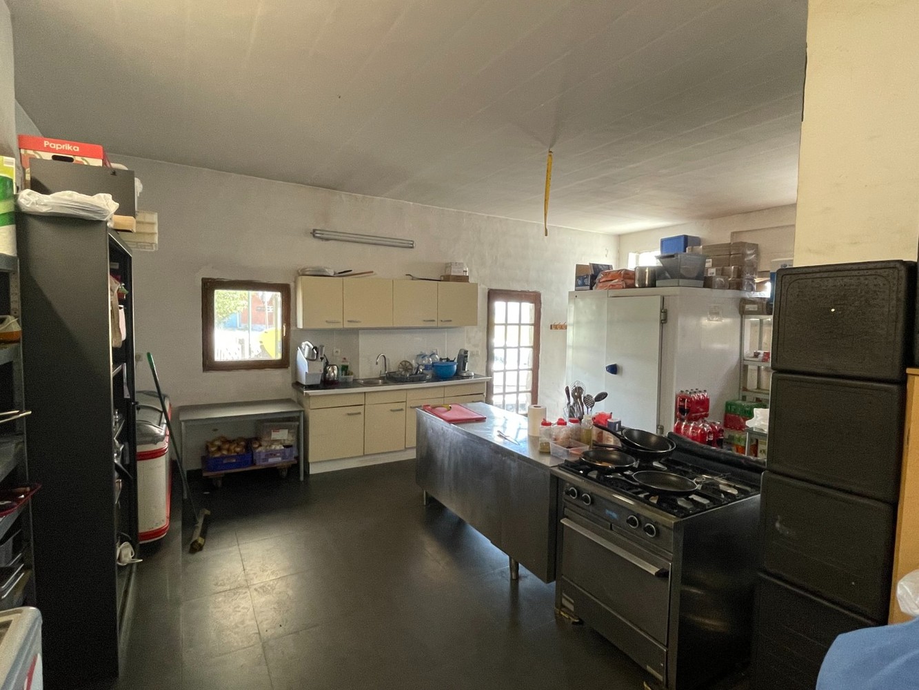 Handelspand met ruim duplexappartement op zichtbare locatie in Herent - foto 4