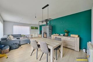 <p><span>Droomt u ook van een (t)huis mét paardenwei?</span></p><p><span>62 are in eigendom geeft plaats zat voor pony, paard of alpaca.</span></p><p><span>De woning zelf werd volledig 'aangepakt' en telt 3 slaapkamers.</span></p><p><span> </span></p><p><span>Het EPC is ook volledig in orde, met een B- Label moet je je geen zorgen meer maken.</span></p><p><span>Nieuwe ramen, dubbel glas, zonnepanelen, ... name it! Aan werkelijk alles is gedacht.</span></p><p><span>Verder is er nog een inpandige garage, een kelder en een zolder.</span></p><p><span> </span></p><p><span>Als toetje kunnen we bevestigen dat de elektriciteitsinstallatie conform bevonden is.</span></p><p><span> </span></p><p><span>Toch maar eens komen kijken? Maak een afspraak op 011343434</span></p><p><span> </span></p><p><span>Bestuursmaatregelen in het maatregelenregister: nee</span><span> </span></p><p><span> </span></p>