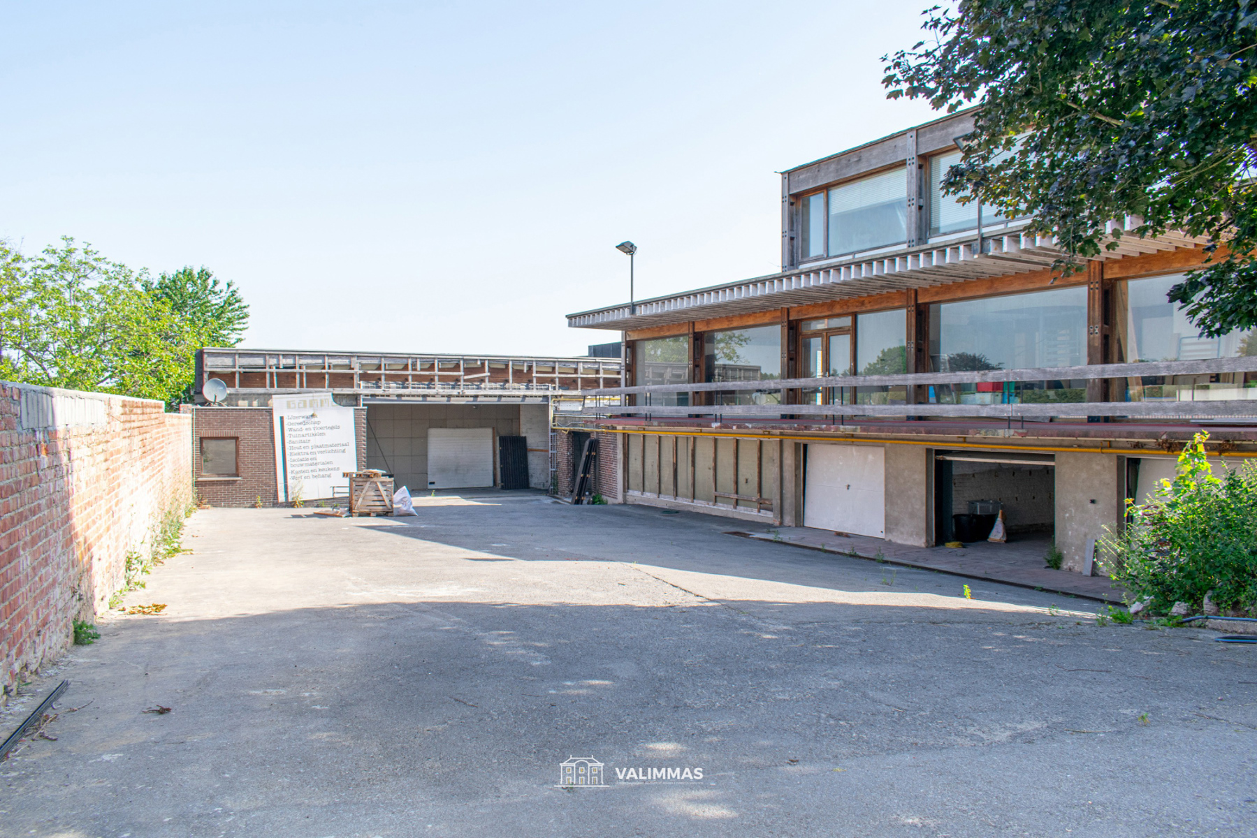 Handelsruimte/opslagplaats met parking (voormalige Gamma) - foto 5