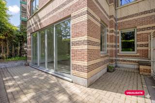 This spacious 96 m² apartment to refresh is located in a quiet and sought-after area of Woluwe-Saint-Lambert.It features a well-oriented 34 m²...
