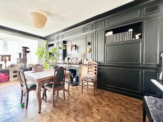 Instapklaar 3 slaapkamer appartement gelegen op de 4de verdieping te Jan Van Rijswijcklaan.U geniet van een ideale ligging met veel voorzieningen...