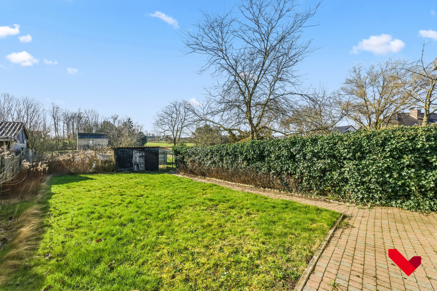 Halfopen bebouwing op uitstekende locatie! - foto 2