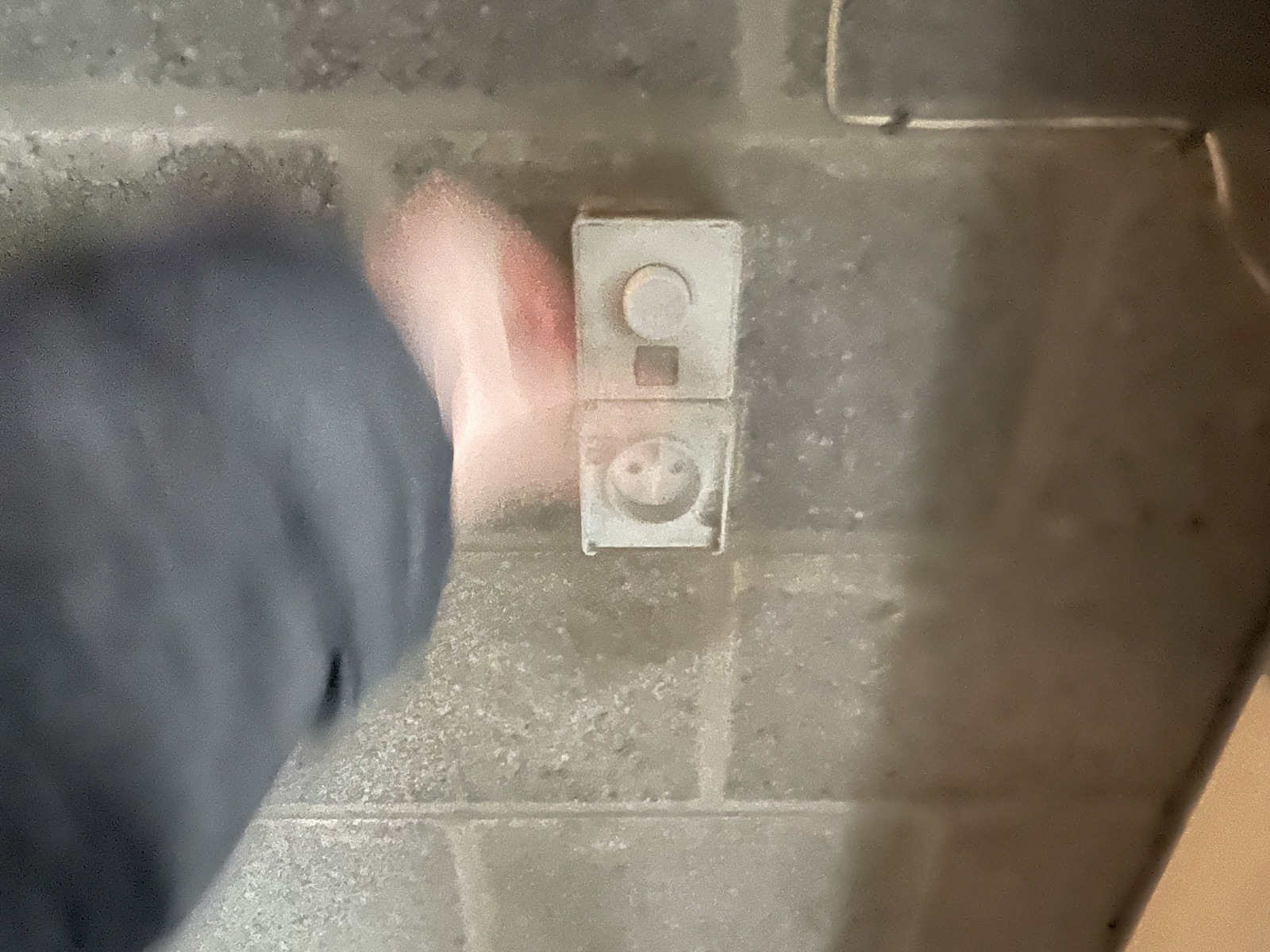 Makkelijk inrijdbare garagebox op niveau -2 onder de Minigolf - foto 4