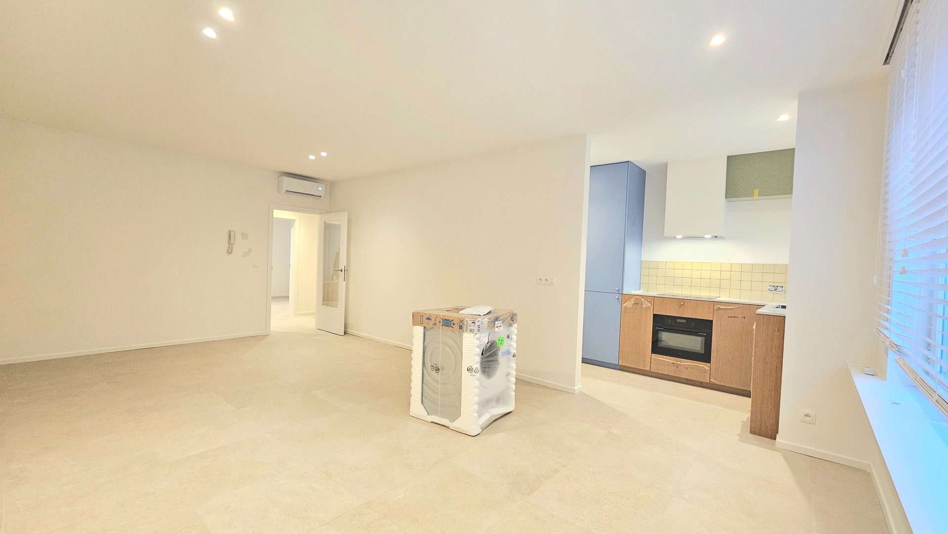 Totaal vernieuwd appartement met alle voorzieningen - photo 4