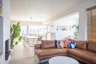 In de rustige en bijzonder gegeerde Spaanse Kroonwijk in Leuven vindt u deze volledig gerenoveerde en instapklare gezinswoning met uitzonderlijk...